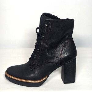 NEW Naturalizer Womens Black Leather Bootie 3 inch heel Sz 9.5 black
